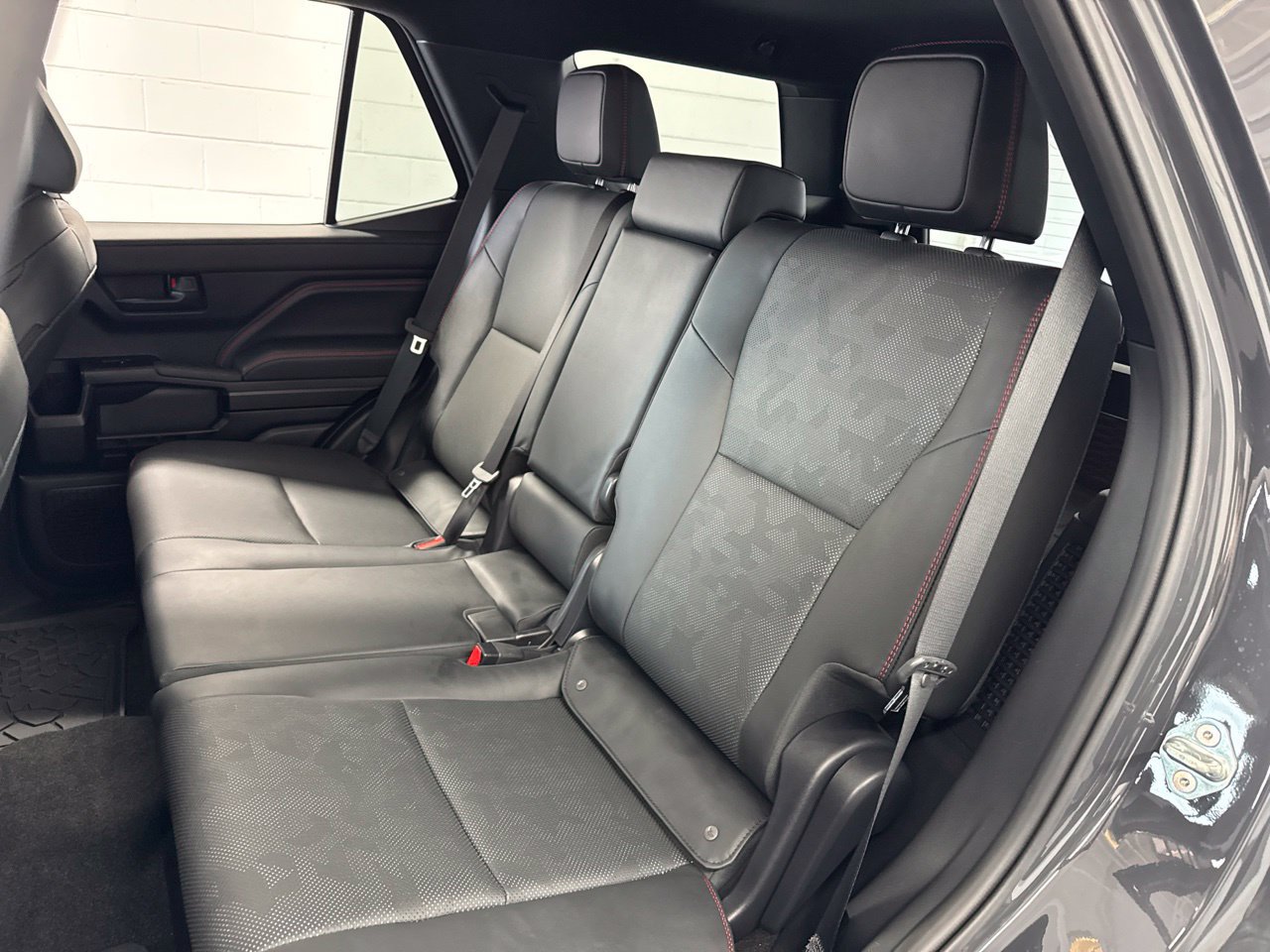Used 2025 Toyota 4Runner TRD Pro AWD/4WD image 39