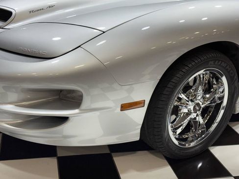 Used 2002 Pontiac Firebird Trans Am image 21