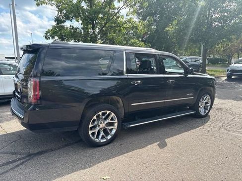 Used 2020 GMC Yukon XL Denali w/ Denali Ultimate Package AWD/4WD image 4