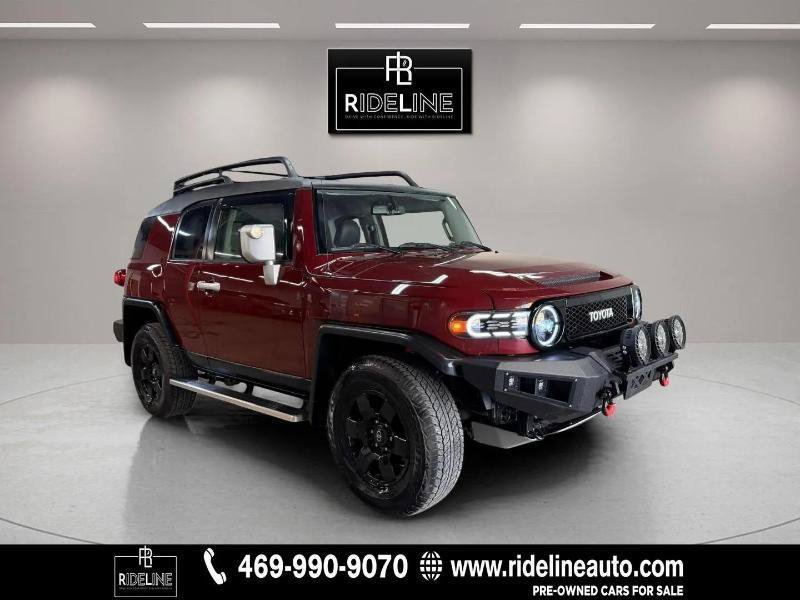 Used 2010 Toyota FJ Cruiser 2WD w/ Convenience Pkg image 1