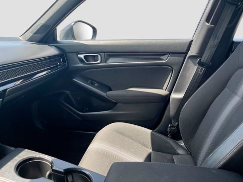 Used 2025 Honda Civic Sport image 22