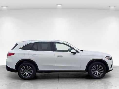 New 2026 Mercedes-Benz GLC 300 4MATIC image 7