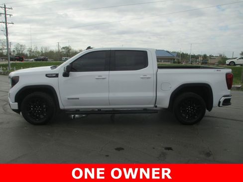 Used 2025 GMC Sierra 1500 Elevation w/ Elevation Premium Package image 10