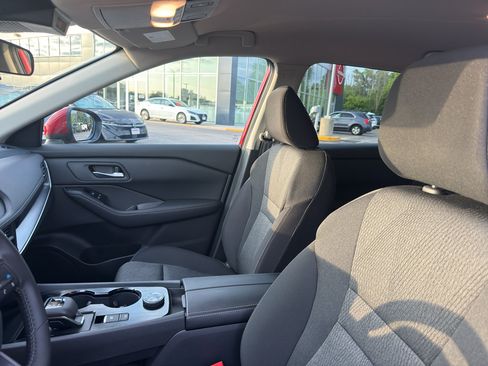 Certified 2025 Nissan Rogue SV AWD/4WD image 26