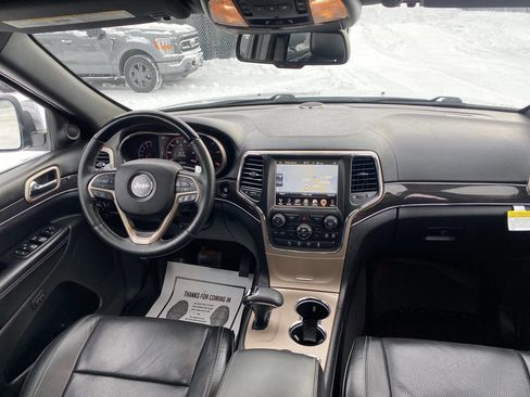 Used 2015 Jeep Grand Cherokee Overland w/ Advanced Technology Group image 25