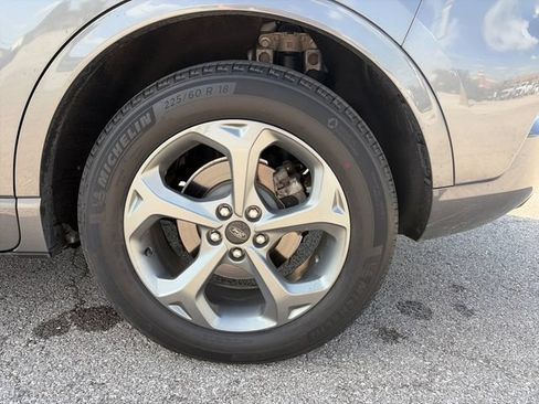 Used 2023 Ford Escape ST-Line w/ Tech Pack #1 FWD image 39