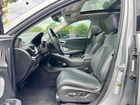 Used 2023 Acura RDX w/ Technology Package FWD image 9