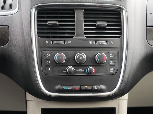 Used 2017 Dodge Grand Caravan SE w/ Power Window Group image 23
