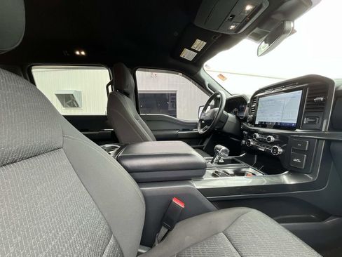 Used 2021 Ford F150 XLT w/ Equipment Group 302A High image 17