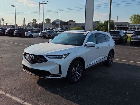 New 2026 Acura MDX w/ Technology Package AWD/4WD image 2