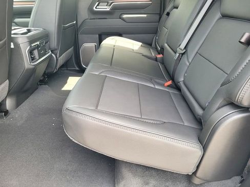 New 2026 GMC Sierra 2500 Denali w/ Denali Reserve Package AWD/4WD image 10