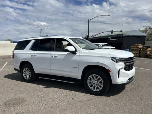 Used 2024 Chevrolet Tahoe LT image 6
