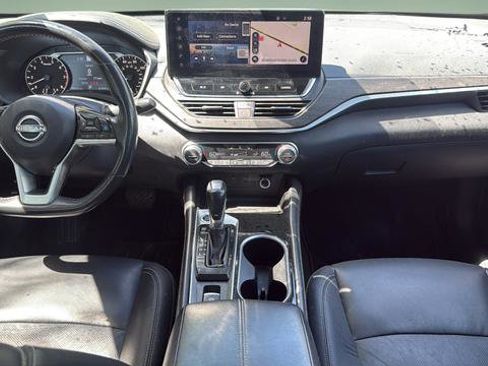 Used 2023 Nissan Altima 2.5 SL FWD image 7