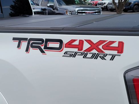 Used 2023 Toyota Tacoma TRD Sport w/ TRD Premium Sport Package AWD/4WD image 10