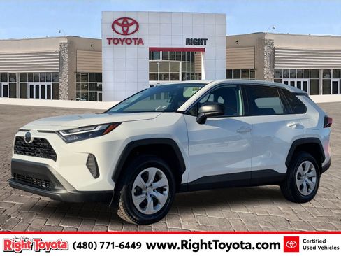 Certified 2025 Toyota RAV4 LE image 1