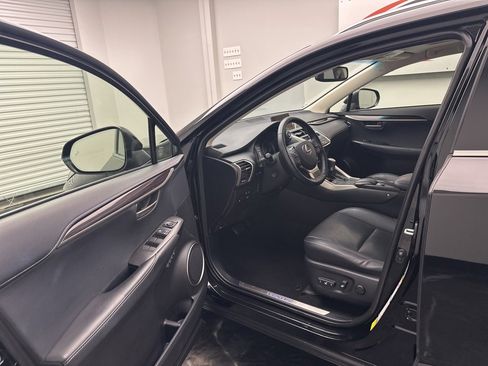 Used 2015 Lexus NX 300h AWD image 5