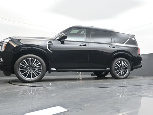 New 2025 Nissan Armada Platinum Reserve image 25