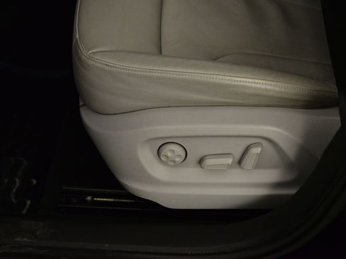 Used 2015 Audi Q3 2.0T Prestige image 24