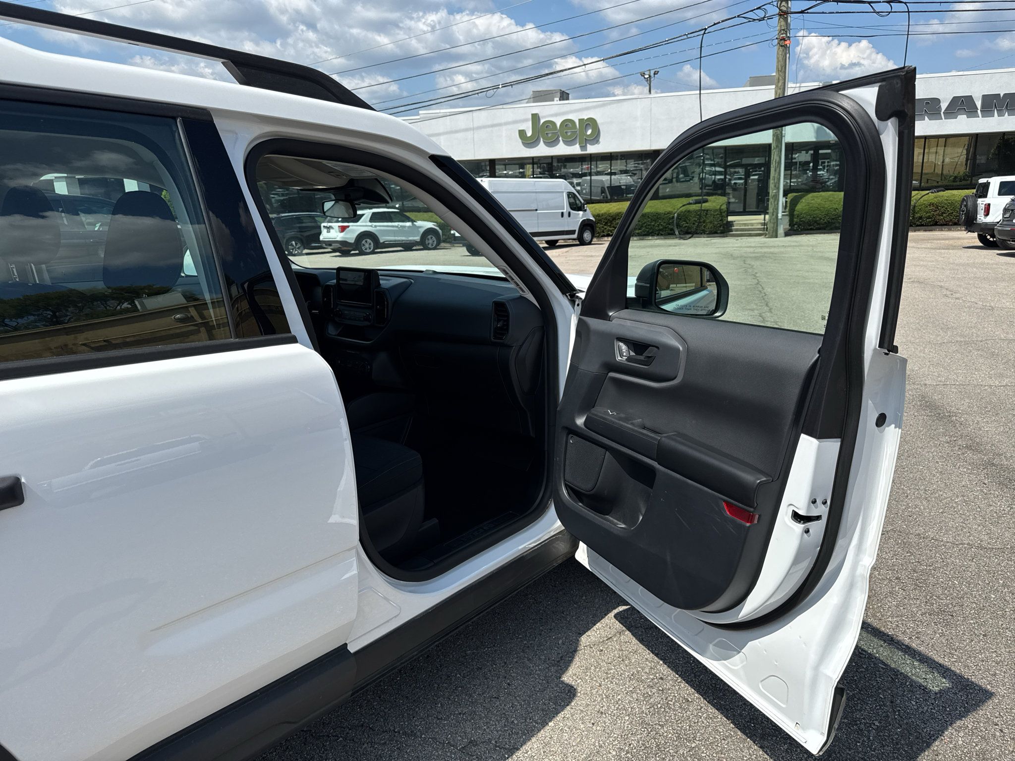 Used 2023 Ford Bronco Sport AWD/4WD image 14