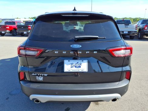 Certified 2025 Ford Escape Active w/ Tech Pack #1 FWD image 4