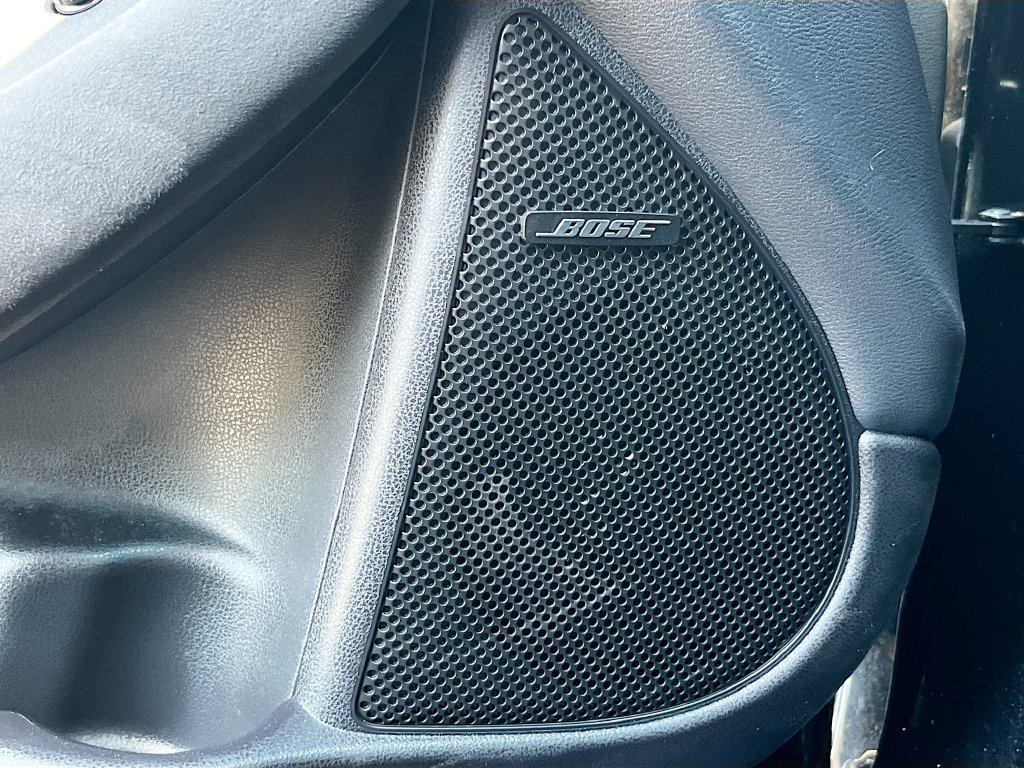 Used 2025 Nissan Z NISMO w/ Floor Mat Package RWD image 19