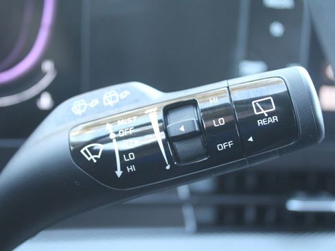 Certified 2024 Kia Sportage LX image 30