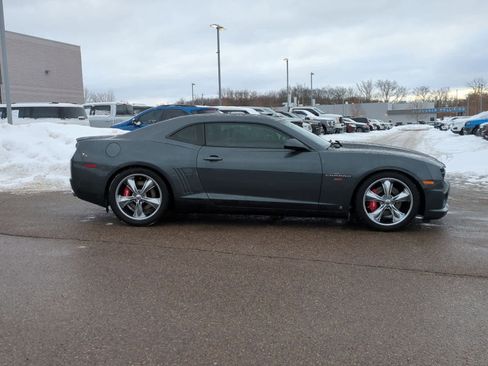 Used 2010 Chevrolet Camaro SS w/ RS Package image 9