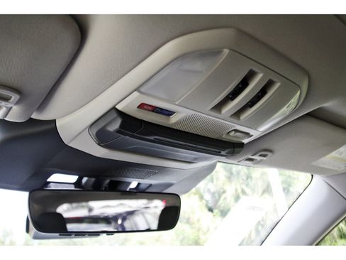 New 2026 Subaru Ascent Limited AWD/4WD image 18