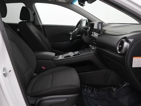 Used 2023 Hyundai Kona SEL FWD image 11