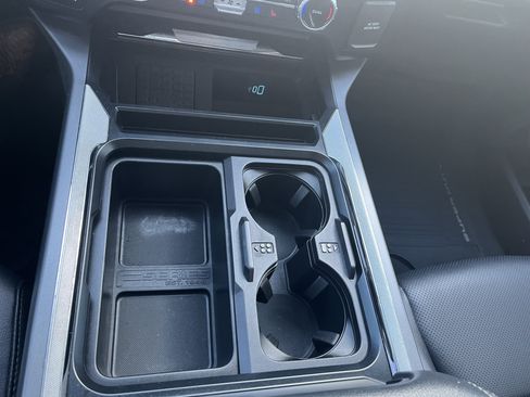 Used 2023 Ford F250 Lariat w/ Lariat Ultimate Package image 20