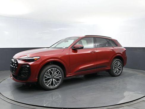 New 2026 Audi Q5 Premium Plus AWD/4WD image 1