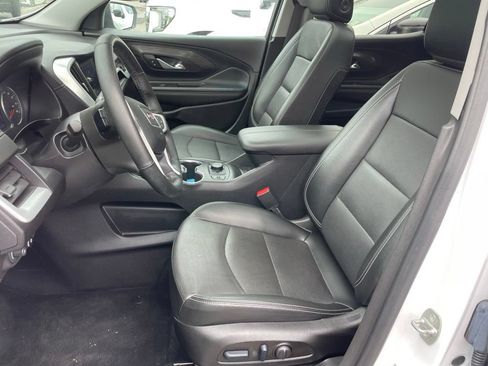 Used 2023 GMC Terrain SLT AWD/4WD image 7