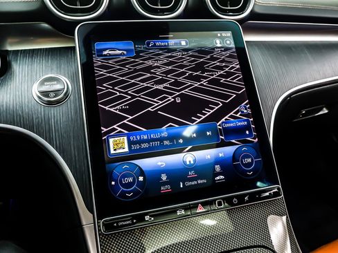 Used 2023 Mercedes-Benz C 300 Sedan image 21