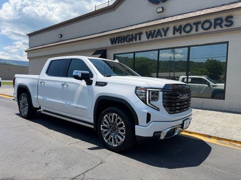 Used 2024 GMC Sierra 1500 Denali Ultimate AWD/4WD image 1
