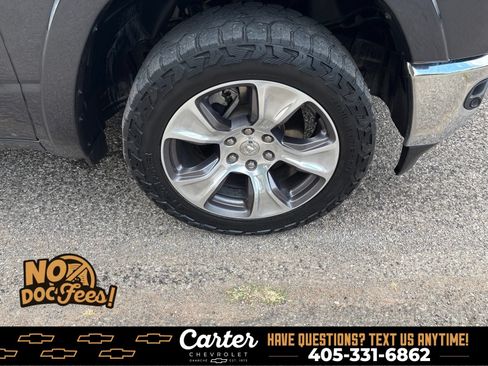 Used 2021 RAM 1500 Laramie AWD/4WD image 11