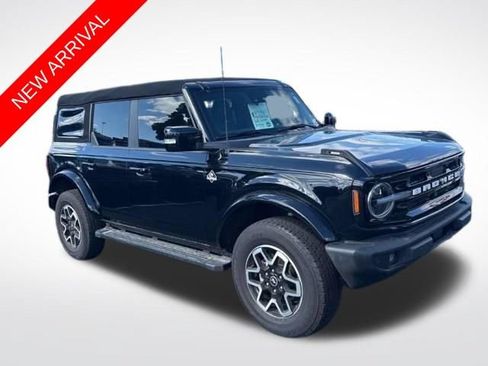 Used 2023 Ford Bronco Outer Banks AWD/4WD image 1