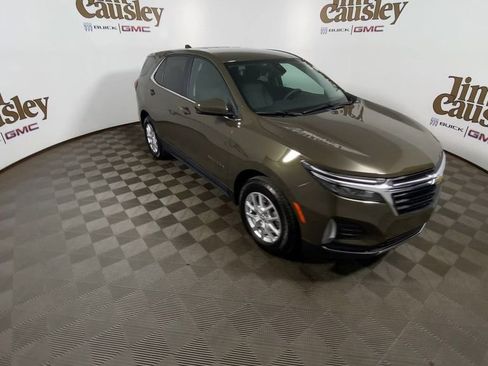 Certified 2024 Chevrolet Equinox LT FWD image 2