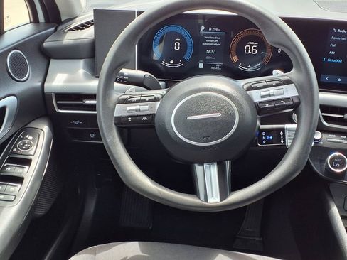 Used 2025 Hyundai Sonata SEL FWD image 20