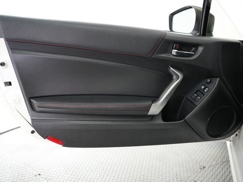 Used 2013 Scion FR-S RWD image 27