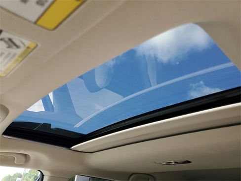 Used 2022 Subaru Outback Limited XT image 28