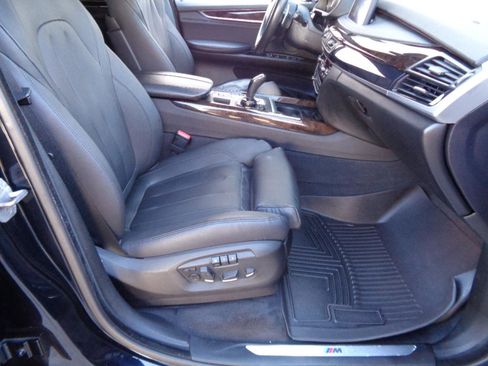 Used 2014 BMW X5 xDrive50i image 27