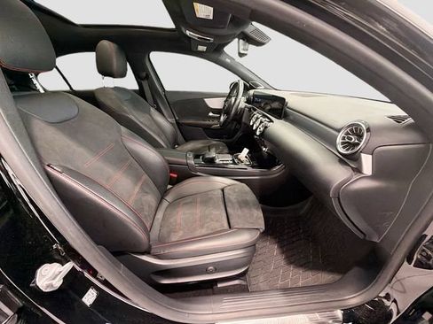 Used 2021 Mercedes-Benz A 220 4MATIC image 24