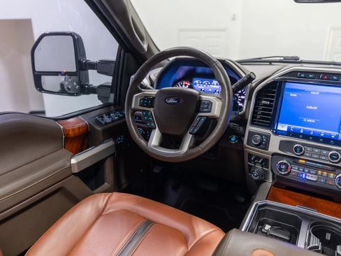 Used 2022 Ford F450 King Ranch w/ King Ranch Ultimate Package AWD/4WD image 48