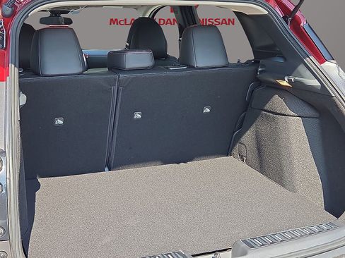 New 2026 Nissan Kicks SR w/ SR Premium Package AWD/4WD image 9