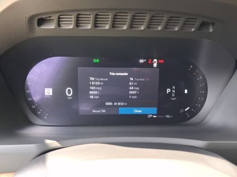 Used 2023 Volvo XC90 B6 Plus AWD/4WD image 18