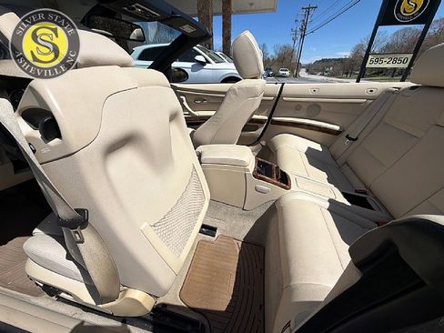 Used 2007 BMW 335i Convertible image 13