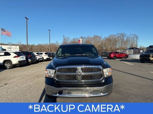 Used 2019 RAM 1500 Classic SLT image 3