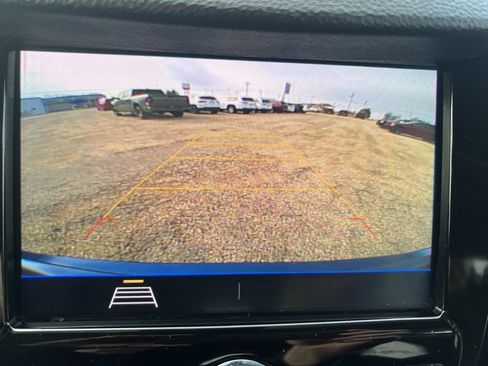 Used 2020 Chevrolet Trax LT w/ LT Convenience Package image 31