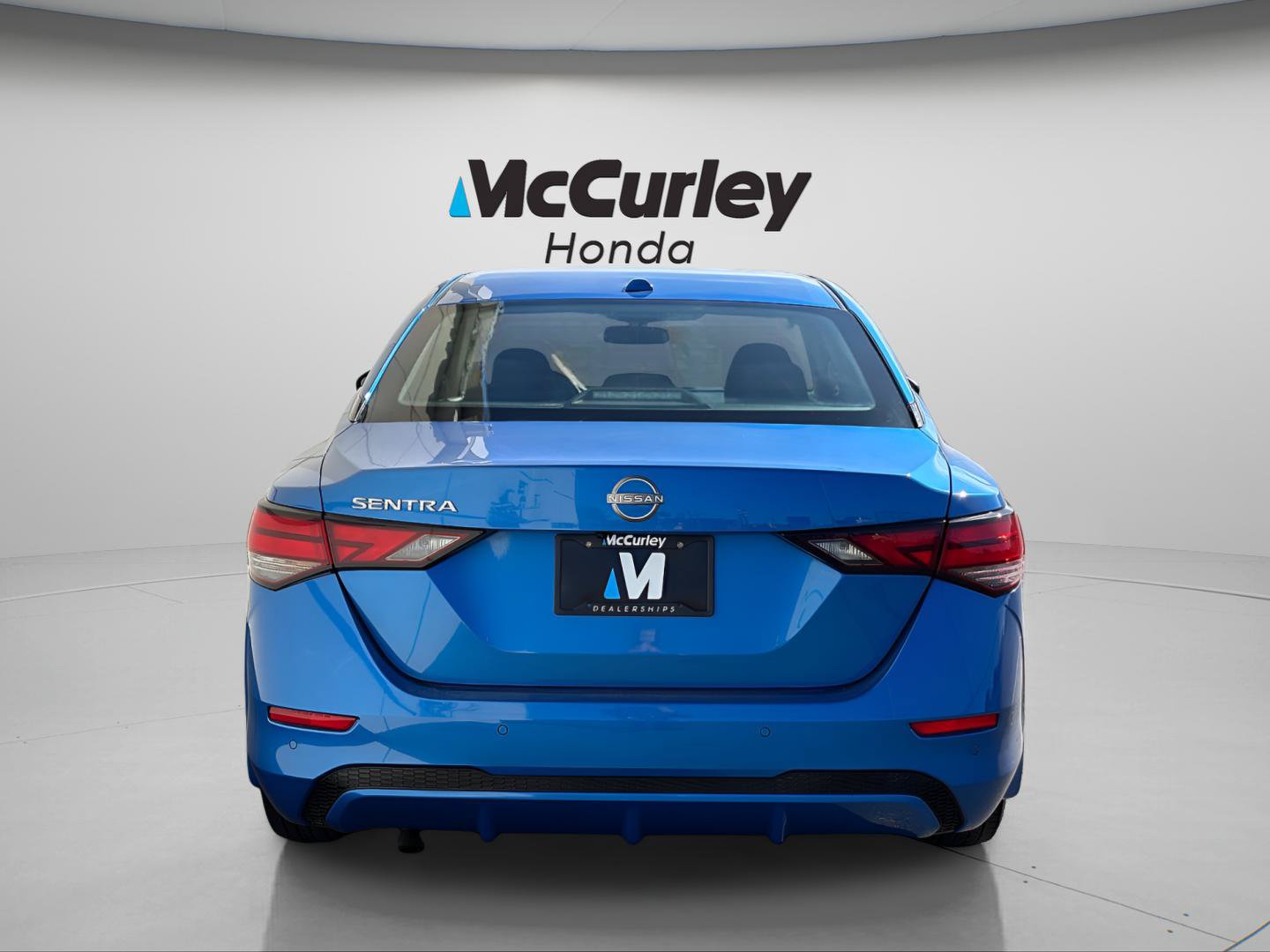 Used 2025 Nissan Sentra SV FWD image 4