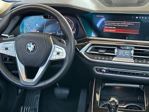 Used 2019 BMW X7 xDrive50i w/ Premium Package AWD/4WD image 15